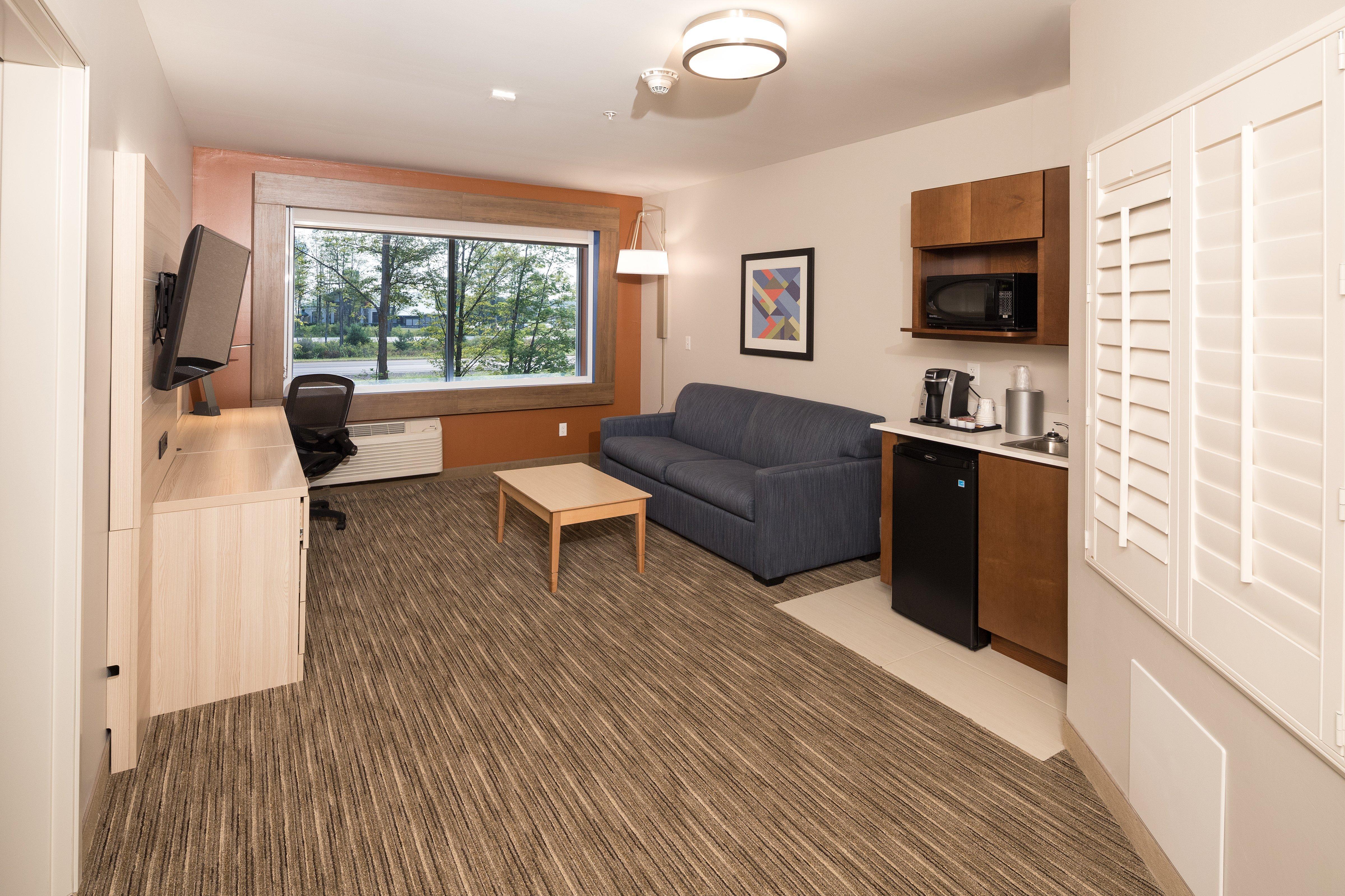 Holiday Inn Express Hotel & Suites Bay City By Ihg Bagian luar foto