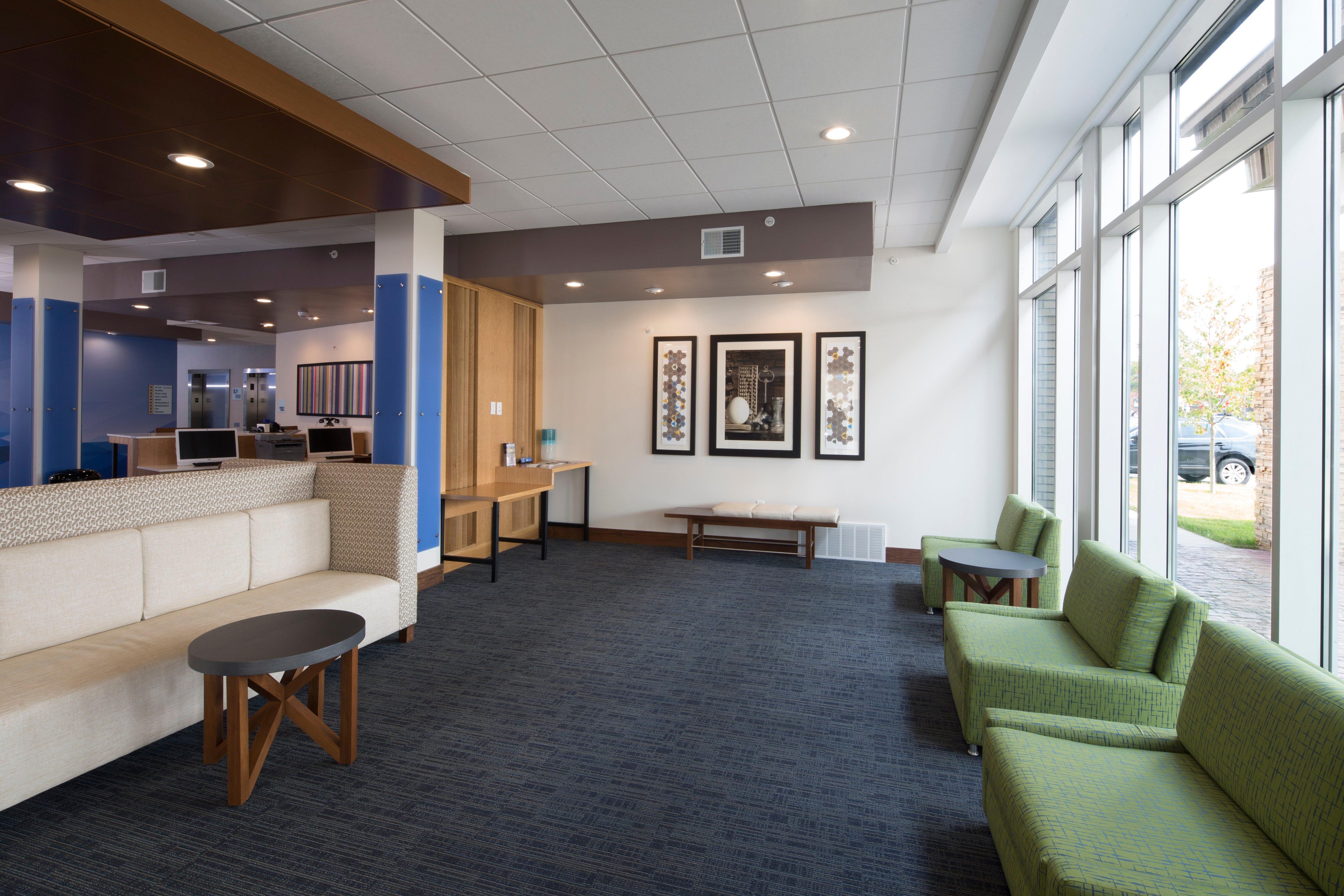 Holiday Inn Express Hotel & Suites Bay City By Ihg Bagian luar foto