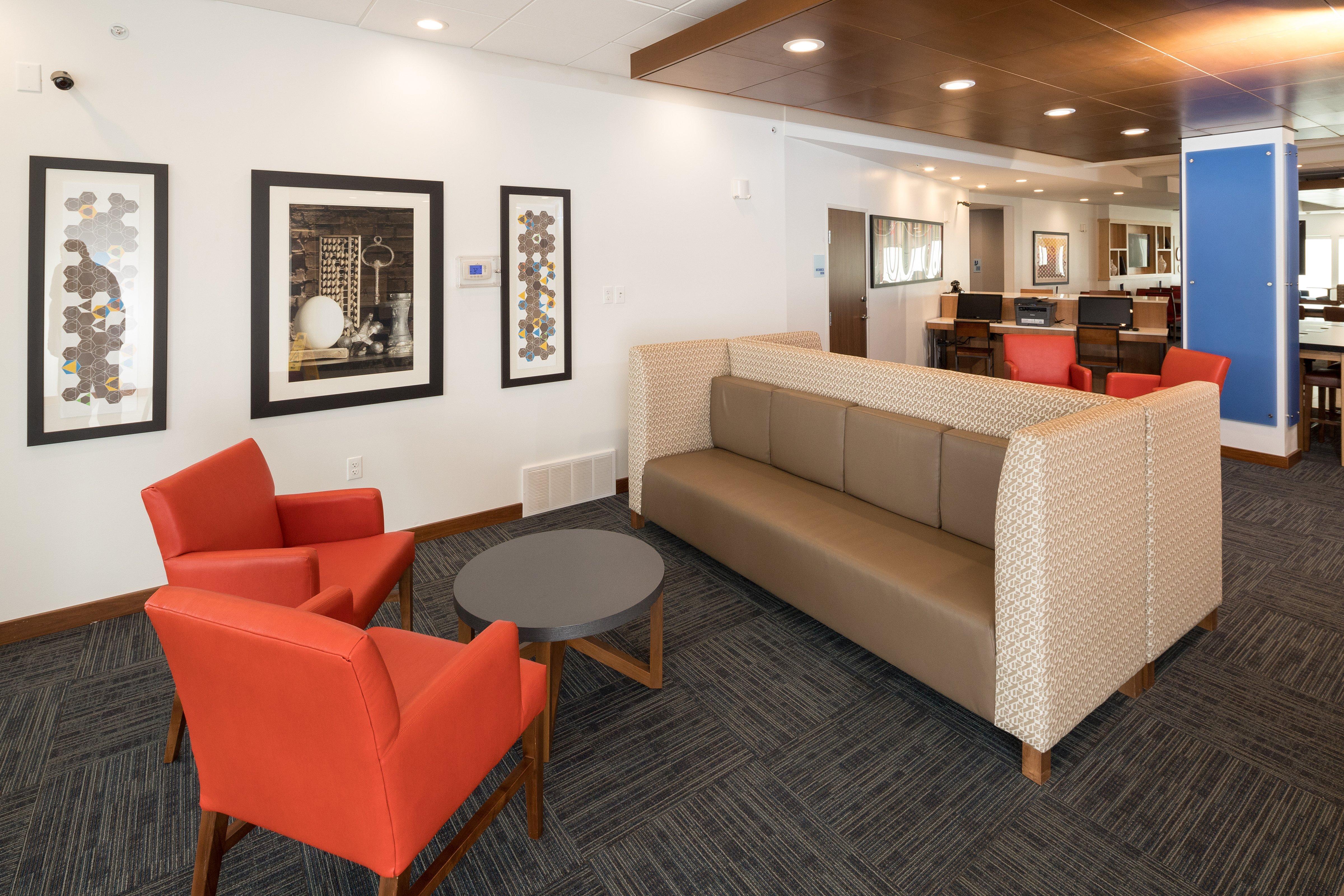 Holiday Inn Express Hotel & Suites Bay City By Ihg Bagian luar foto